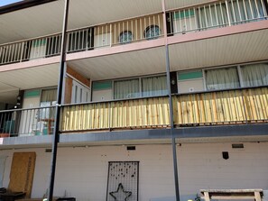 Front of property - Hotel Gold Star Branson (Branson)