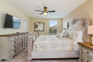 ハウス 5 ベッドルーム プライベートプール (4.5 Bathrooms) | 5 室のベッドルーム、客室ごとに異なる装飾、客室ごとに異なるインテリア、アイロン / アイロン台