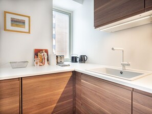 Interior - Central beautiful 1 bedroom apartment with terrace (København S)