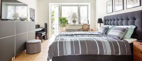 1 bedroom, iron/ironing board, WiFi, bed sheets