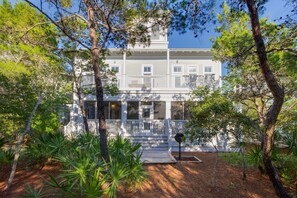 Condo, 3 Bedrooms | Exterior