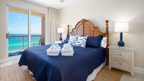 8 bedrooms, free WiFi