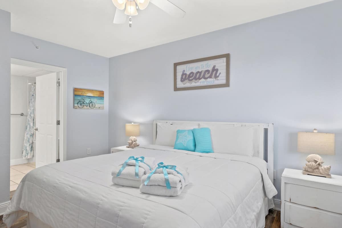 Condo, Multiple Beds, Patio, Ocean View (Emerald Beach Resort 733) | Individually decorated, individually furnished, iron/ironing board