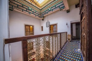 Habitación cuádruple Confort, 1 habitación, no fumadores | Balcón