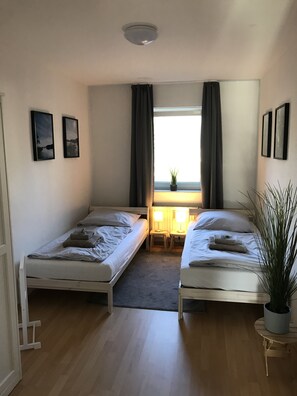 2 bedrooms, iron/ironing board, travel crib, free WiFi