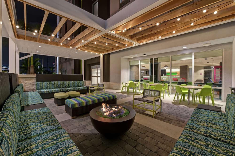 Home2 Suites by Hilton West Palm Beach Airport, FL