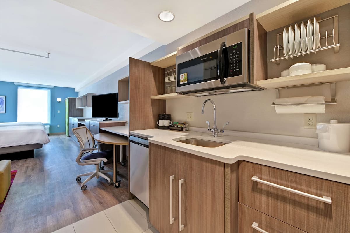 1 chambre, bureau, espace de travail pour ordinateur portable