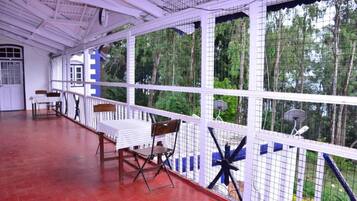 Standard Double Room | Balcony