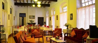 YWCA Wyoming Guesthouse