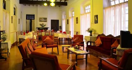 YWCA Wyoming Guesthouse