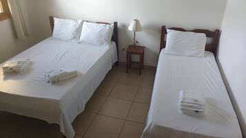 Minibar, desk, free WiFi