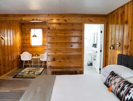 Single King Room | Blackout drapes, iron/ironing board, free WiFi, bed sheets