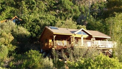 Blackwood Log Cabin