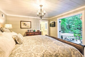 3 slaapkamers, een bureau, een strijkplank/strijkijzer, internet