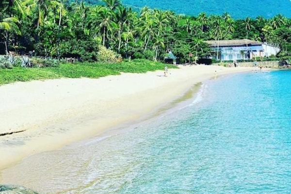 Beach nearby, white sand