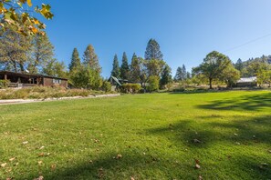 View from property - The Davies Family Inn (Placerville)