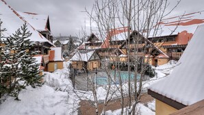 Pool - Stoney Creek Sunpath by Vacasa (Whistler)
