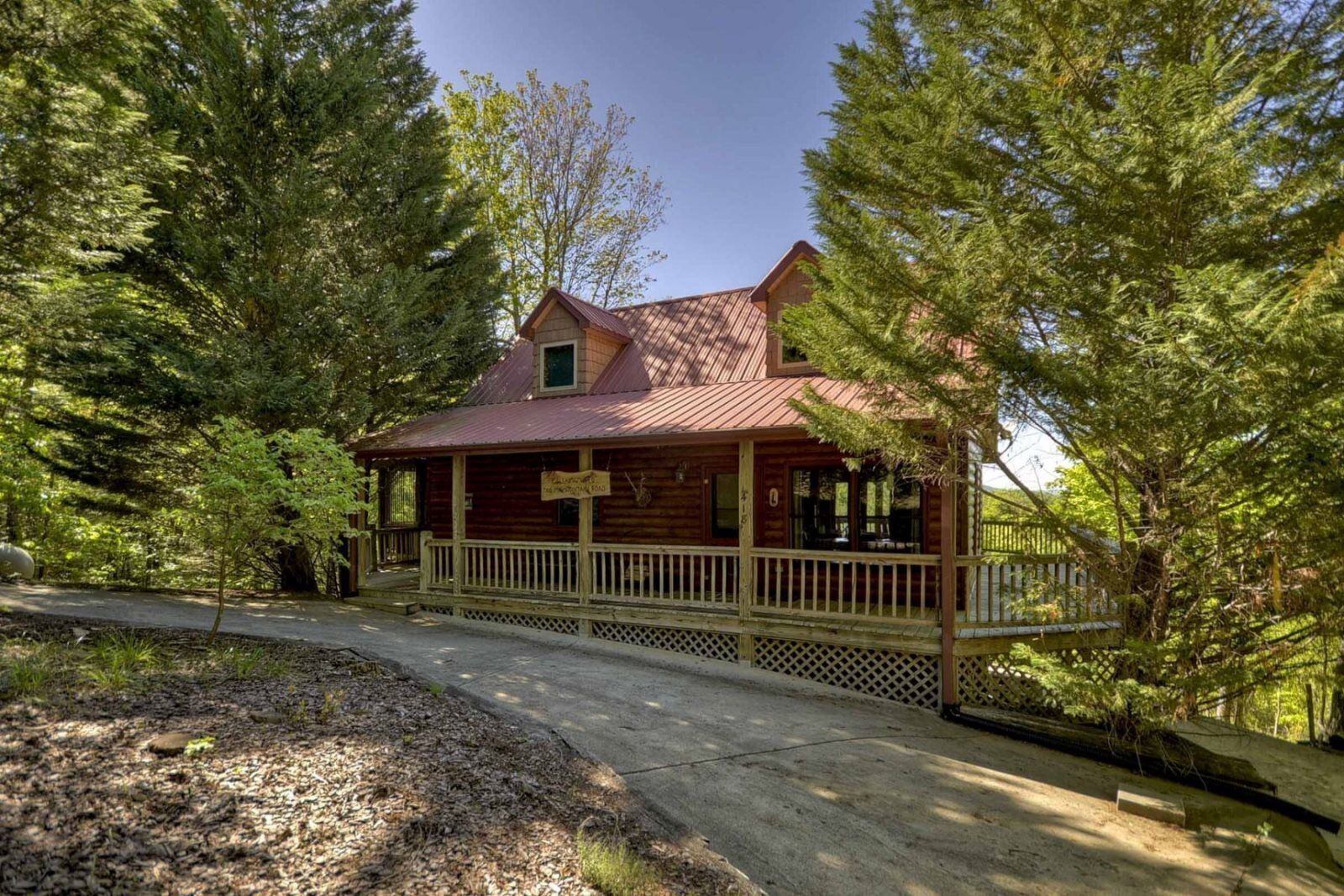 Cabin | Exterior