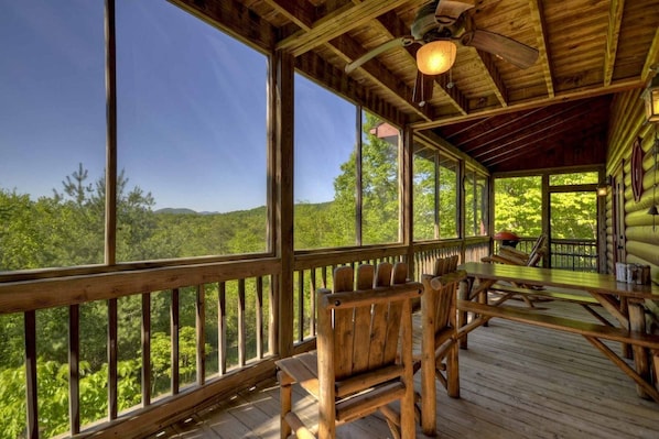 Cabin | Balcony