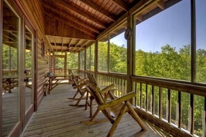 Cabin | Balcony
