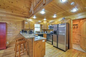 Cabin | Bếp riêng | Tủ lạnh, lò vi sóng, bếp nấu, máy rửa bát 