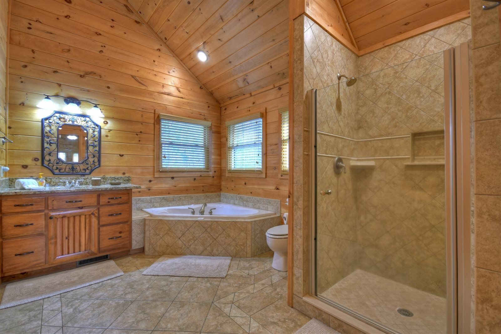 Cabin | Bathroom