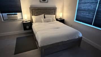 1 camera, ferro/asse da stiro, Wi-Fi, lenzuola