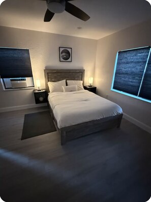 1 chambre, fer et planche à repasser, Wi-Fi, literie fournie