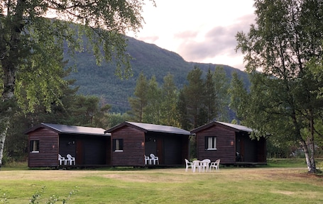 Standard Cabin. Tømmerneset Camping