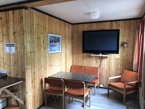 Living area - Tømmerneset Camping (Hamaroy)