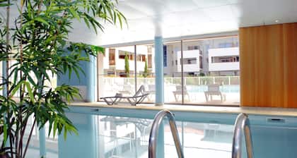 Appt avec Sauna + Accès Piscine | 250m de la Plage