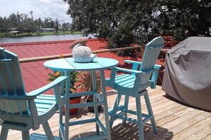 Outdoor dining - Pelican's Nest - The Hideaway in Panama City (Panama City)