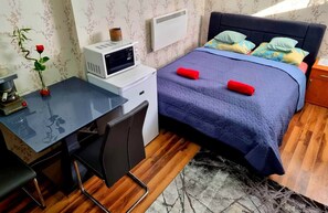 1 bedroom, desk, iron/ironing board, WiFi - Star apartment Kisvárda (Kisvárda)