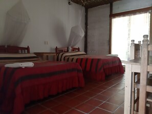 Family Room | 1 bedroom, Egyptian cotton sheets, premium bedding, desk