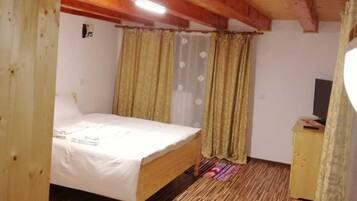 5 quartos, Wi-Fi, roupa de cama