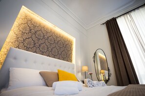 1 bedroom, minibar, in-room safe, desk - B&B Depretis19 (Naples)