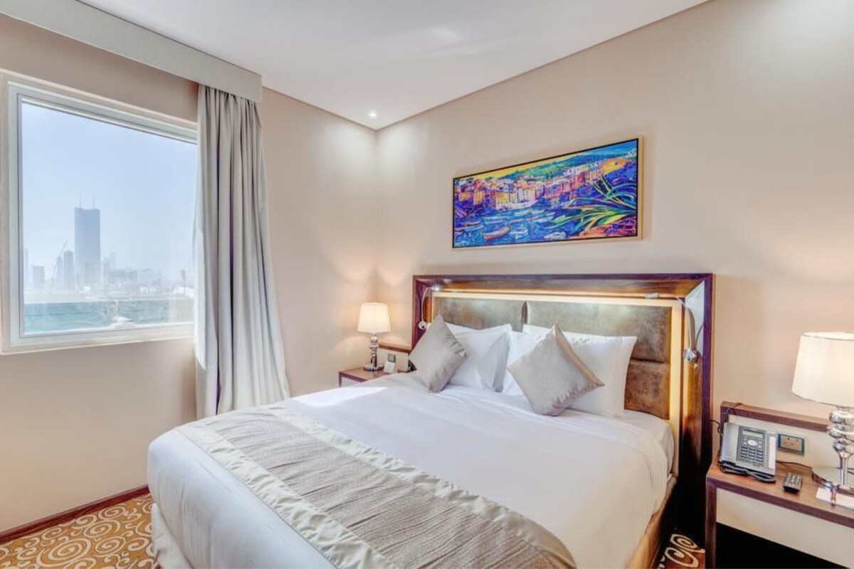 Minibar, desk, blackout drapes, soundproofing