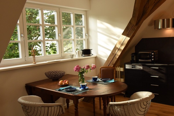 Gästeappartment mit Garten-Villa Bergmann_Appartment Essen und Küche