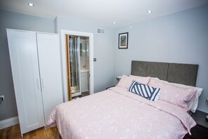 3 camere, cassaforte in camera, ferro/asse da stiro, Wi-Fi