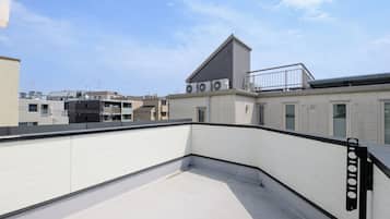 單棟房屋 (Private Vacation) | 露台/庭院