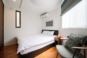 一棟貸し | 3 室のベッドルーム、デスク、アイロン / アイロン台、WiFi (無料)