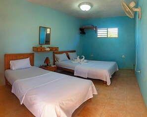 Family Townhome | 2 bedrooms, bed sheets