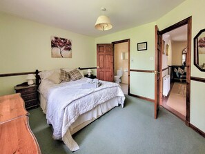 3 habitaciones y ropa de cama 