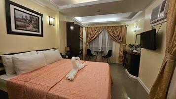 Desk, free WiFi, bed sheets