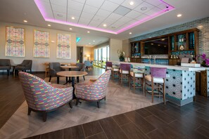 Serves dinner and happy hour - Home2 Suites by Hilton Wichita Northeast (Wichita)
