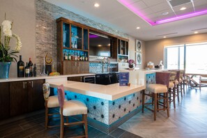 提供晚餐和減價時段優惠