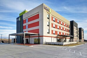 Exterior - Home2 Suites by Hilton Wichita Northeast (Wichita)