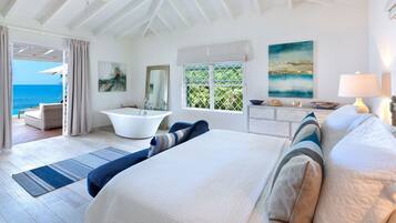 7 bedrooms, iron/ironing board, WiFi, bed sheets