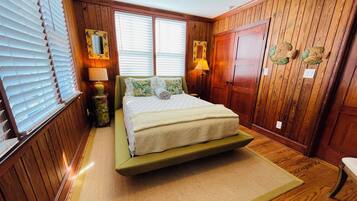 2 slaapkamers, een strijkplank/strijkijzer, wifi, beddengoed