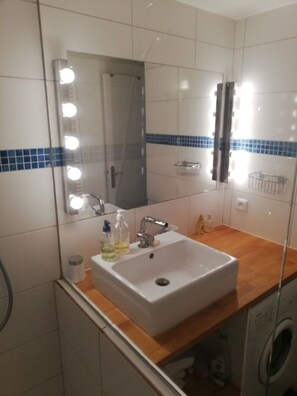 Shower, toilet paper